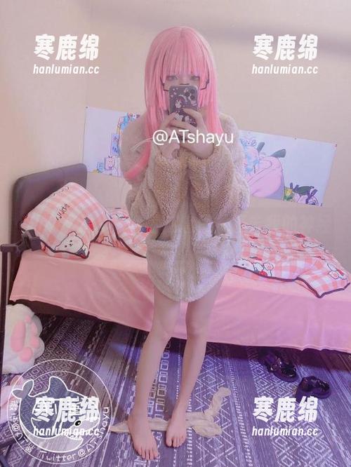 当AT鲨遇上白色，这套图片直击我的神经。