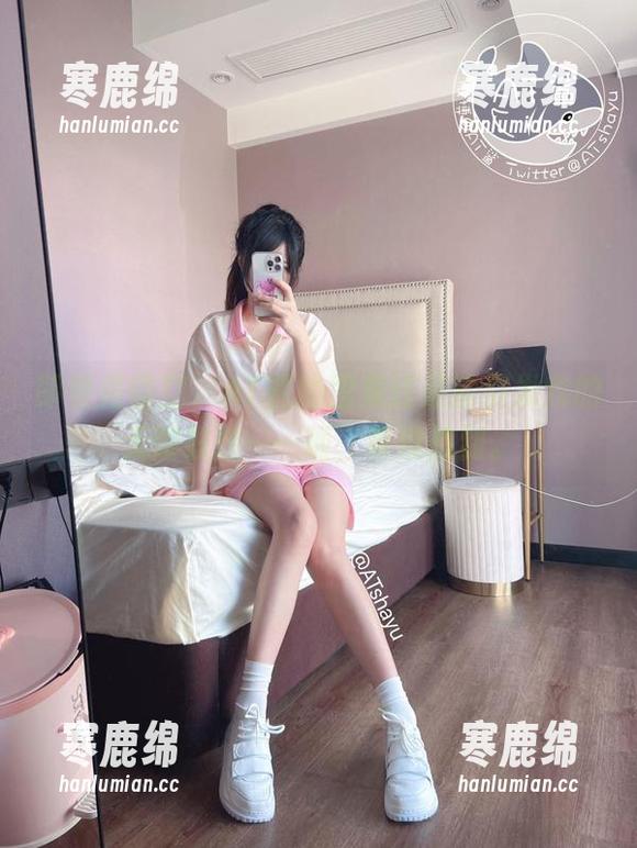 即使是镂空，AT鲨的图集还是能引发我的无限联想……呃，真没想到。