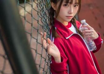看！Kitaro_绮太郎的兔女郎COS，未曾见过的小鸟游六花！