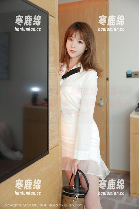 MFStar模范学院 - 抛开套路，露露Andrea兔女郎私拍作为“带着耳朵的幽默感”，原图真香！