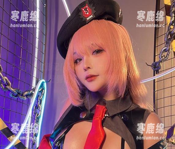 牛仔裤的变形记！SayoMomo最新写真集，效果好到让你的脑袋转圈圈！