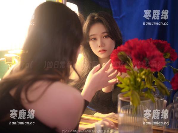 Sira(시라)的日常和cos搭配，瞧瞧这彩色的梦境？