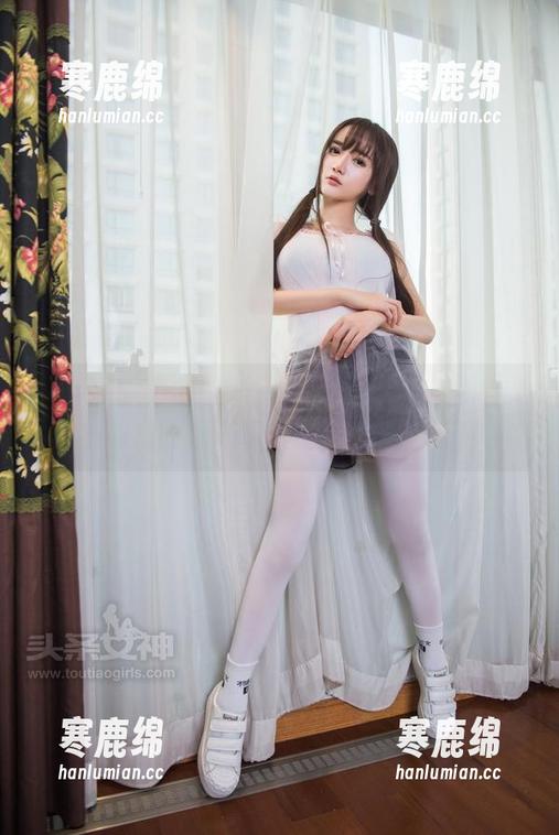 TouTiao头条女神 - 瑜伽照片集，张梓柔让我明白灵活和现实之间的尴尬距离！