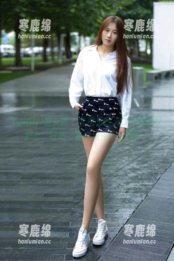 TuiGirl推女郎-夏婉婉 TuiGirl推女郎 - 套图乐翻天,夏婉婉扮护士,好吧,我能忍住不去门诊。