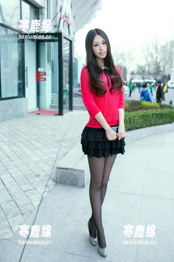 TuiGirl推女郎-胡允儿 TuiGirl推女郎 - 喂,别错过胡允儿泳池图包,下载起来就对了