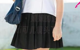 UGirls尤果网 – 妹妹的魅力，刚好在Sukki可儿镜头下定义