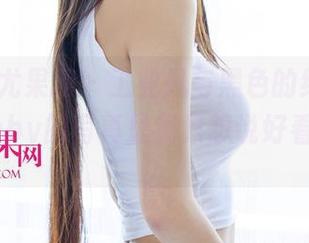 UGirls尤果网 – 工业风与黑色的结合，在南湘baby的写真里我只想说好看又惊悚。