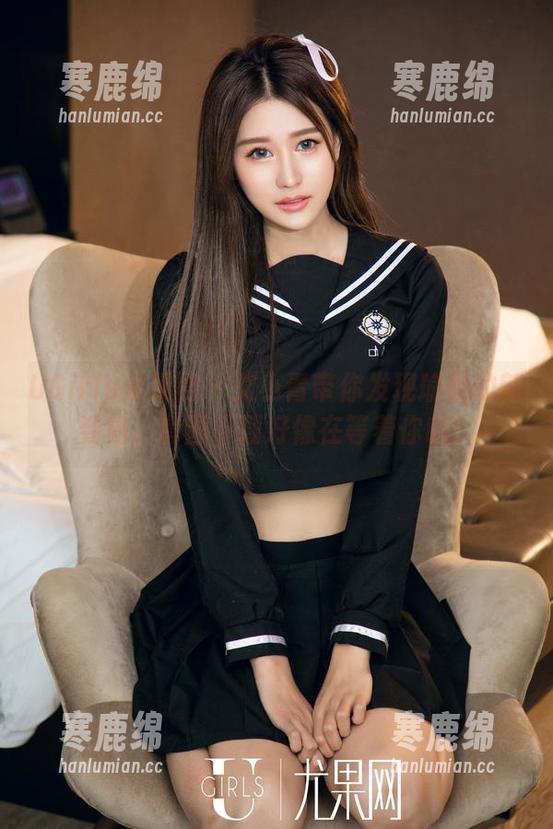 UGirls尤果网 - 艾小青带你发现瑜伽的新姿势，套图下载好像在等着你哦！