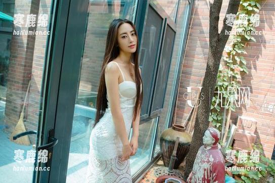 UGirls尤果网 - 来看看颜爱泽的透明私房美图，让我忽然有种想换个角度的冲动，哈哈。