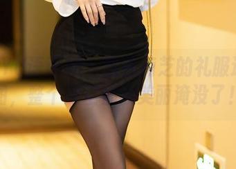 XIAOYU语画界 – 当徐莉芝的礼服遇上美图，整个时空都被美丽淹没了！