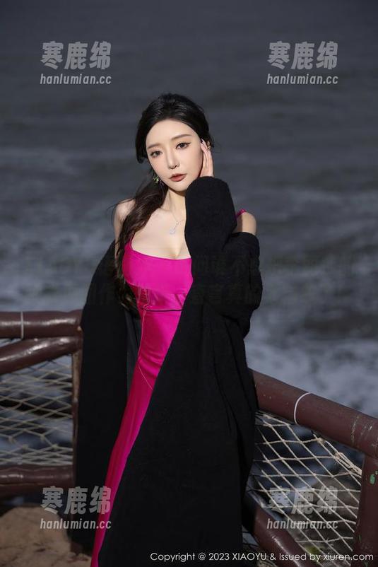 XIAOYU语画界 - 试问谁不想把李丽莎的睡衣原图作为壁纸，直言真的太精致了！