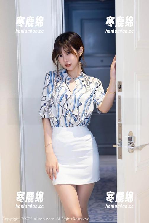 Xiuren秀人网 - 追溯南初妹妹的少女影像－原图与想象的大不同