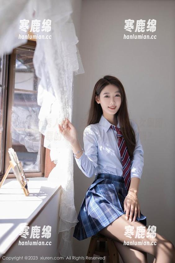 Xiuren秀人网 - 双笙Alina的少女原图，我下载的速度能让你惊掉下巴吗？