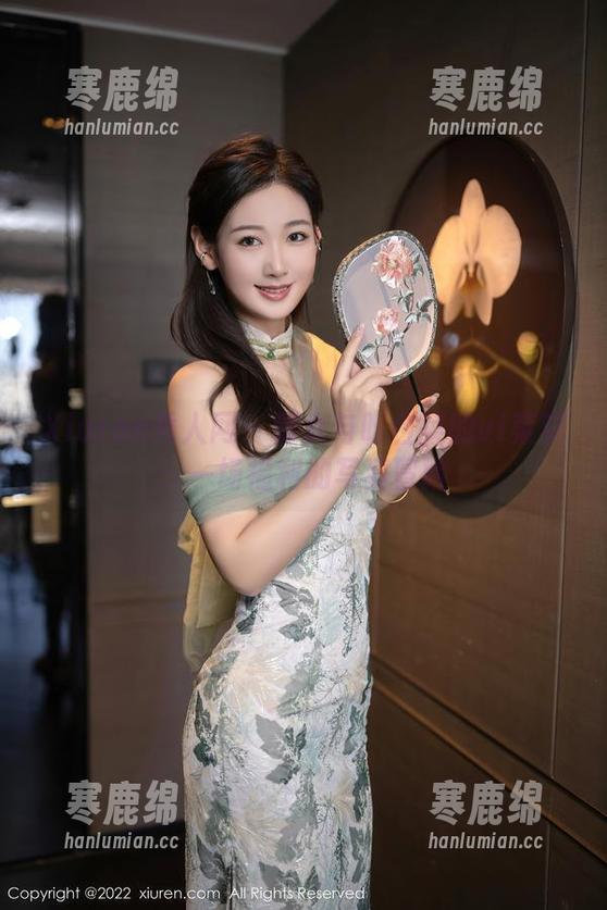 Xiuren秀人网-吃白菜的vi菜菜 Xiuren秀人网 - 修女与吃白菜的vi菜菜:一场福利的写真冒险