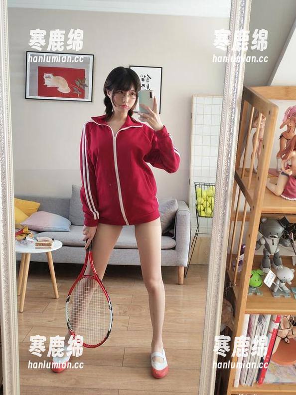 nagisa魔物喵 浪荡在线的nagisa魔物喵,白丝护士包的图片颠覆我的审美观谁不想一探究竟?