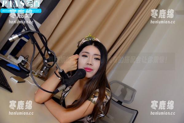 pans - 来下载微妮的“裤里丝”，离奇的搭配会让你震惊！