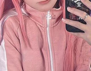 俄罗斯方块也比不过roroki骷髅姬的蕾丝写真更新，服不服？