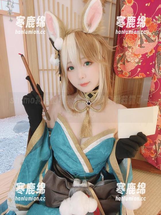 shimo霜月 shimo霜月的写真作品,梦魔利兹露了一点小心思