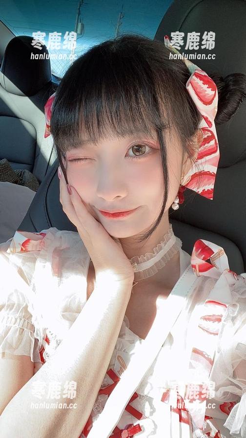 Wendy敢穿黑色？这画面让人不淡定！精选图片来啦！
