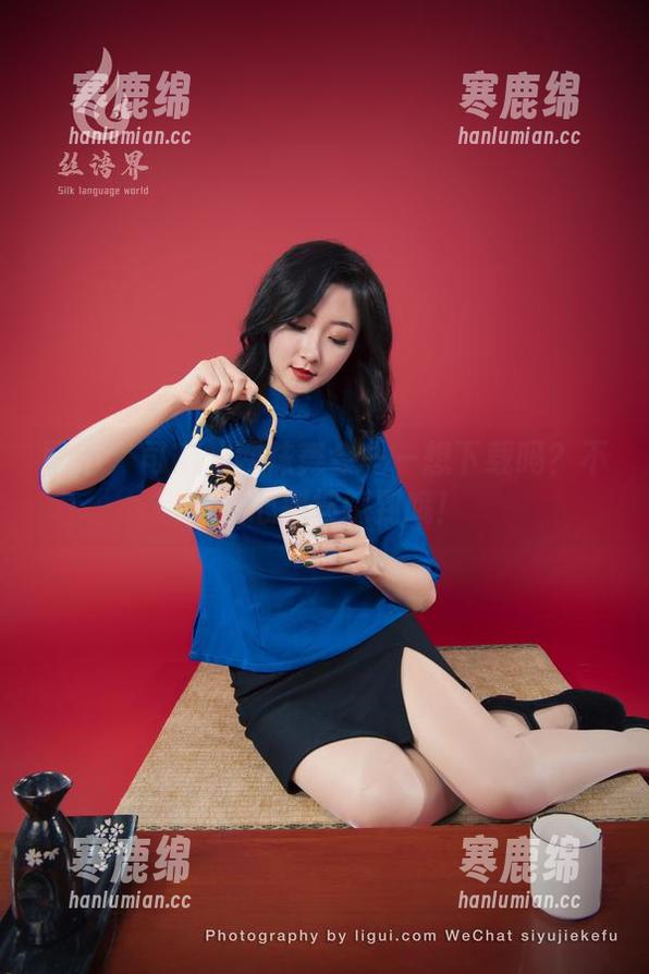 丽柜-司琪 丽柜 - 司琪的网袜舞会——想下载吗?不过小心别被踩到哦!