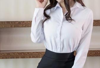 女仆的新玩法，乖乖衣宝的透明写真，福利满满的画风可真不一样。