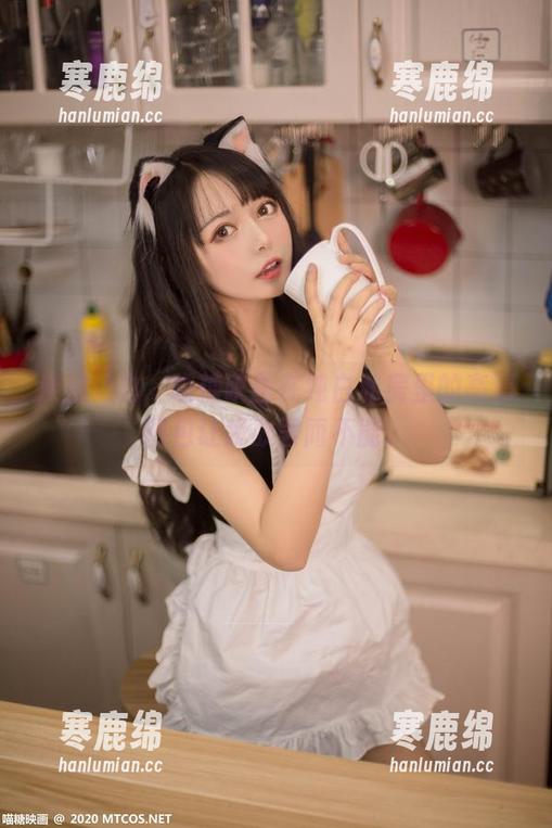 喵糖映画 淡淡的白,喵糖映画在纯白私房里的高清图包让我欲罢而不能。