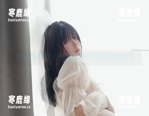 女主K的私房写真：在海边做个无所事事的哲学家