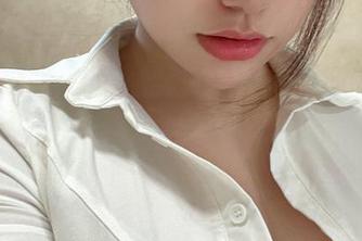 微密圈 – 不想承认，但奶宝妹纸的高清礼服图册好像让我有些期待！