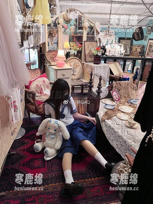 妖君白研 妖君白研浴缸的原图,流连忘返的平静如沉淀的思绪