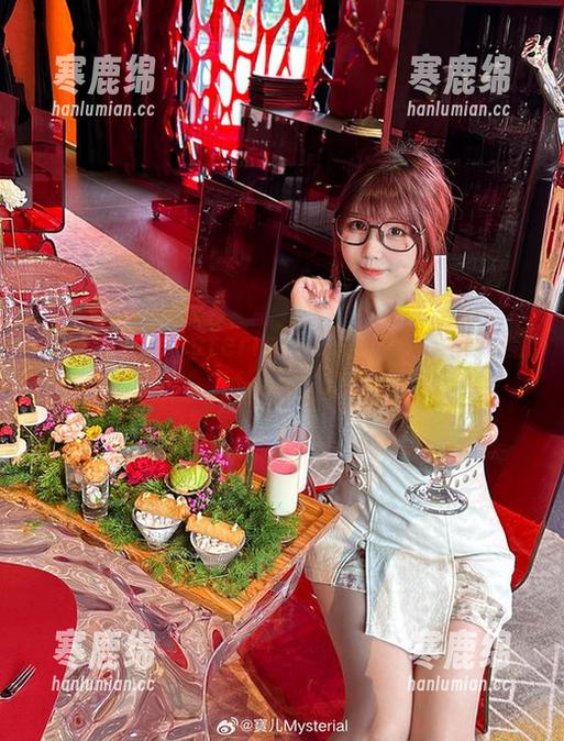 夏日宝儿mysterial：原图也能来点儿酷炫小选择！