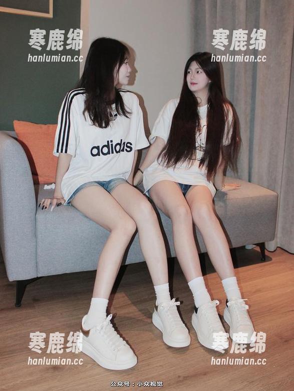 小众视觉-圆圆 小众视觉 - 来了,圆圆私拍的比基尼,水波更加“圆润”~