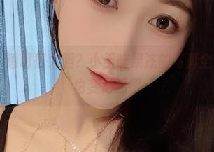 微密圈 – 透明很大胆？小玉吃果冻的写真全集，让你也变得透明