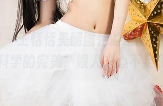 尤果网 – 王恬恬美腿图包的这腿，真有点不科学的完美，娱人之心不足啊！