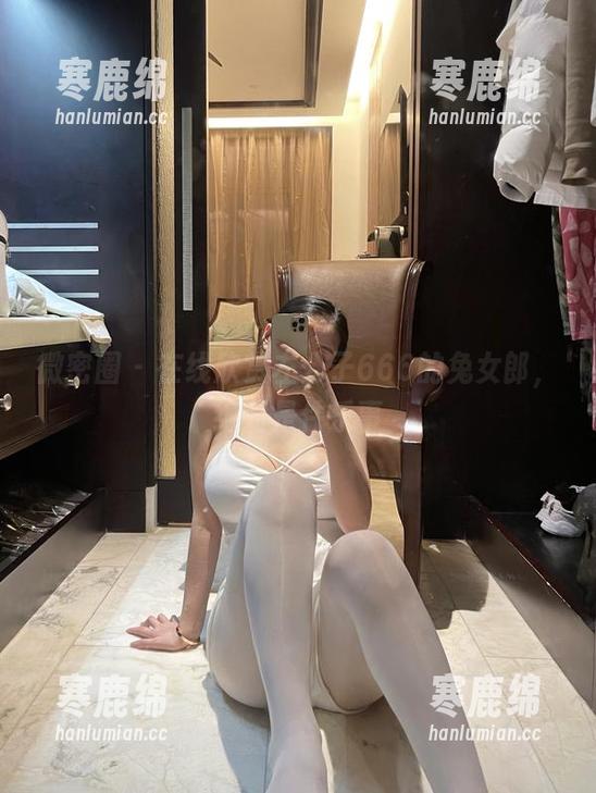 左公子666 微密圈 - 在线欣赏左公子666的兔女郎,绝对是件乐事