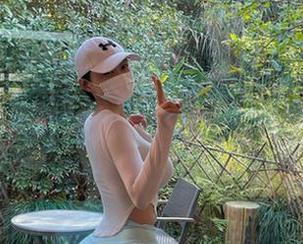 微密圈 – 左公子666的夏日图包，我是该说你真会选，还是说我看不懂花样？