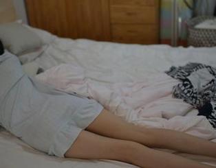 异思趣向 – 别说公式默认，小九这OL装全系列作品，好奇心上升。