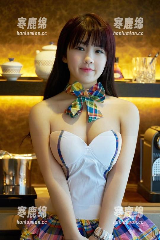 推女郎-星辰 推女郎 - 这边是星辰,那边是圣诞:高清写真,你怎么不来走一走?