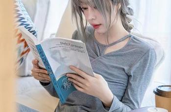 星颜社 – 白丝在身，心妍小公主的写真必须下载，不然亏大了！