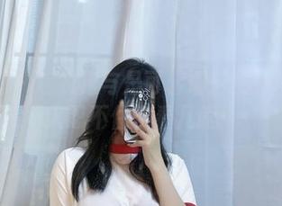 微密圈 – 连衣裙与是可馨耶：最新图包让人忍不住多看几眼！