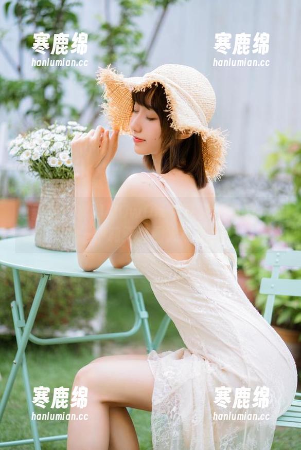 更新啦！木棉棉OwO带你看兔子兔的大片——伊莉亚套图火热上线！