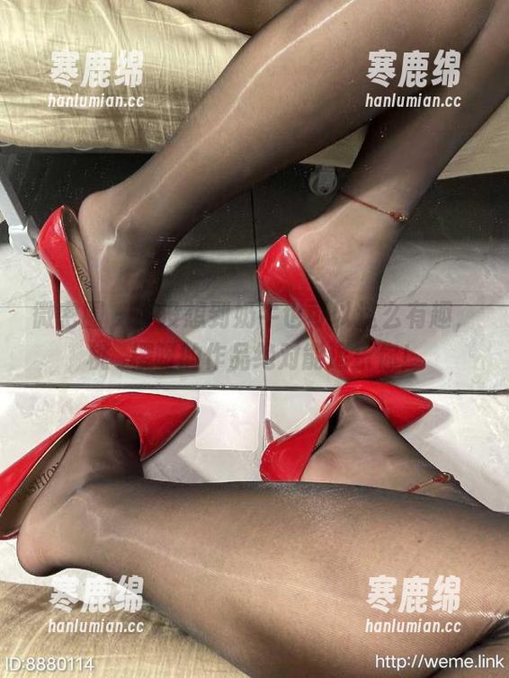 桃沢樱呀 微密圈 - 真没想到奶牛也可以这么有趣,桃沢樱呀的作品绝对能逗乐你!