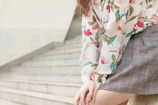 梦丝女神 – 在宁夏职业装合集里把职场小白转型成职场小能手的感觉真不错。