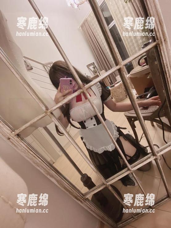 次屁啦与她的女王形象，精选出来的每一张图片真有趣