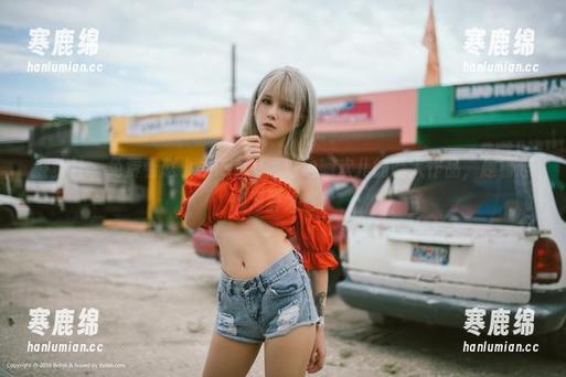 波萝社 - 免费看赵小米Kitty，海边撒欢儿的诱人作品，越看越想海鲜大餐！
