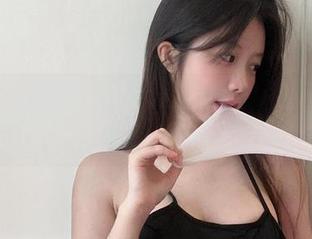 微密圈 – 白丝图包和火龙果羊的拼图，下载之前想好哦
