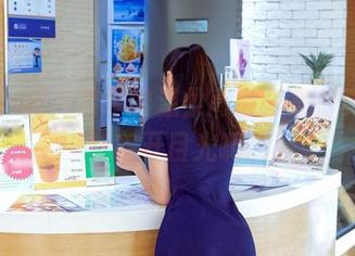 爱丝 – 翻开索菲的温柔高清图集，真心不想移开目光啊。