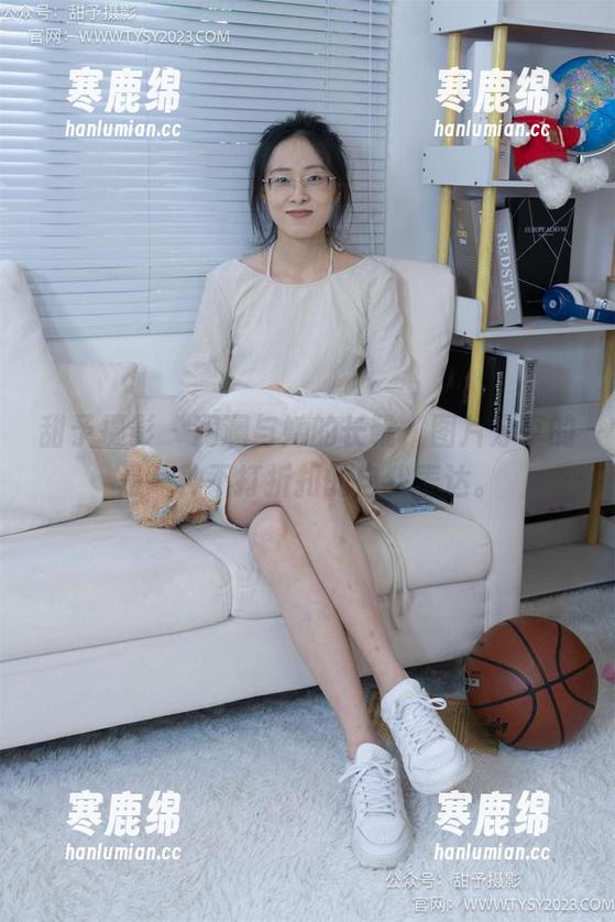 甜予摄影-澜澜 甜予摄影 - 澜澜与她的长靴,图片分享的是一种不打折扣的自我表达。
