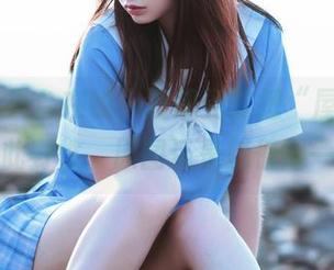 疯猫ss天台在线，没想到能把“屋顶”拍到如此野性，原图还是挺值得一瞧。