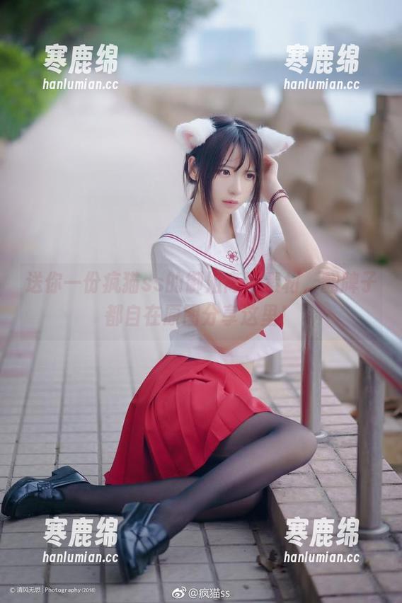 送你一份疯猫ss的御姐高清素材，翻牌子都自在原图分享这里！
