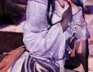 白莉爱吃巧克力的美图精选：今天的女仆也太可爱了吧？